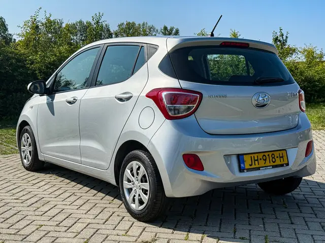 Hyundai i10 1.0i i-Motion Comfort 2016 Benzine 7
