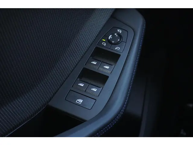 BMW 1 Serie 120 2026 Benzine 34