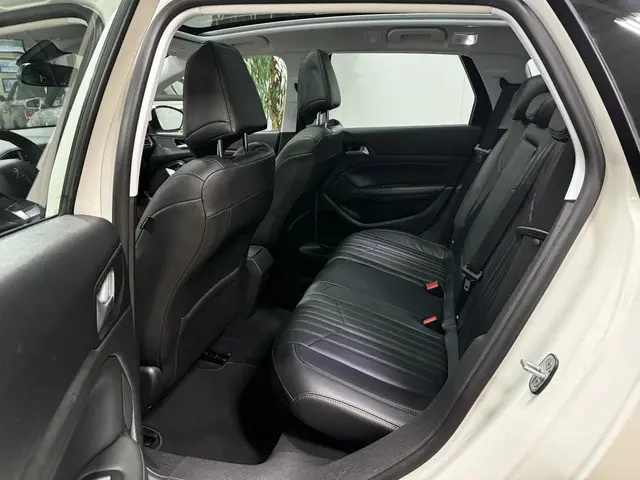 Peugeot 308 SW 1.2 PureTech Allure 2018 Benzine 6