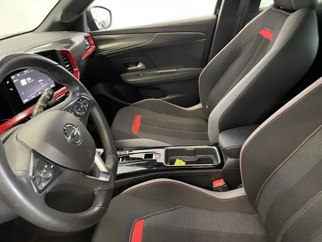 Opel Mokka 1.2 130pk Aut EAT-8 Turbo 2022 Benzine 24