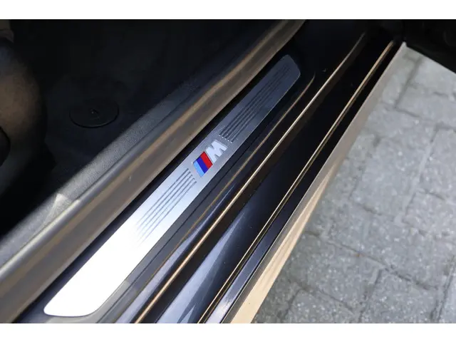 BMW 5 Serie Touring 530i High Executive 2020 Benzine 13