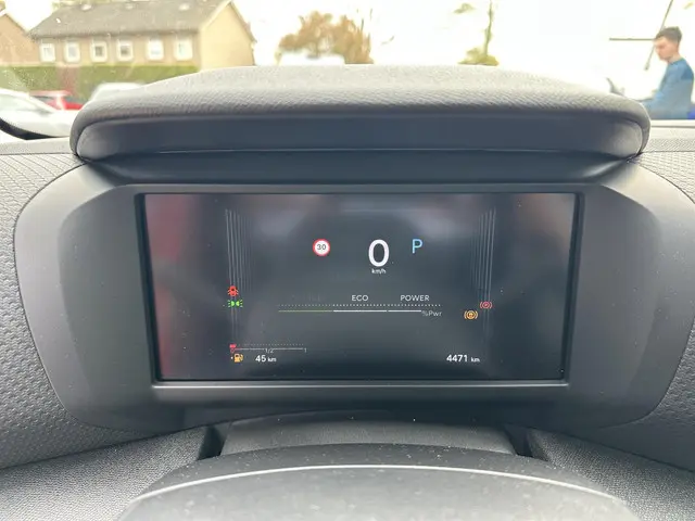 Citroën C4 1.2 Hybrid 145 PK Max 2025 Hybride Benzine 12