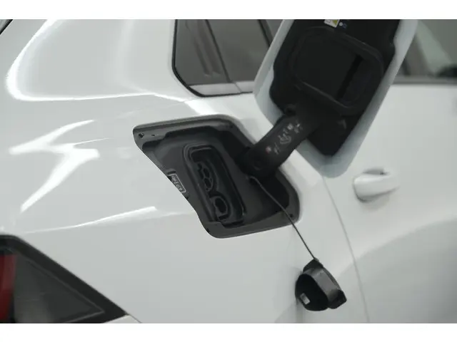 Opel Astra Electric 54 kWh GS Ultimate 2023 Elektrisch 32