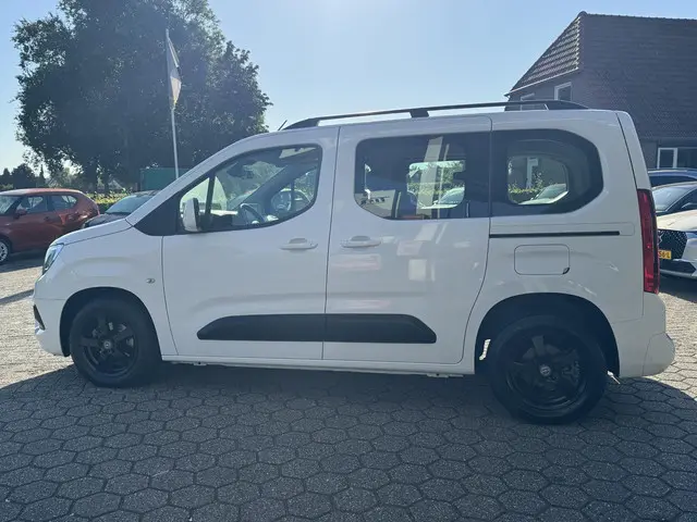 Opel Combo Tour 1.2 Turbo L1H1 Edition 2019 Benzine 4