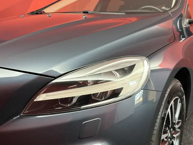 Volvo V40 Cross Country 1.5 T3 Nordic+ 2016 Benzine 24