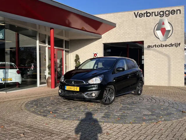 Mitsubishi Space Star 1.2 Life Edition 2018 Benzine 14