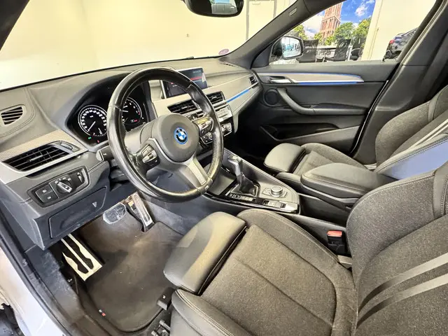 BMW X2 3