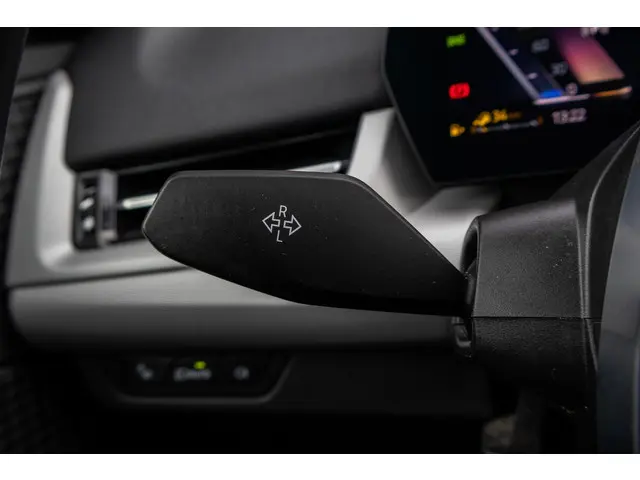 BMW X1 xDrive25e 2023 Hybride Benzine 25