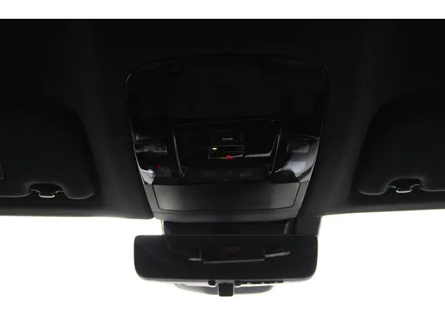 Lexus RZ 350e 35th Edition 77 kWh 2026 Elektrisch 32