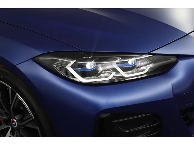 BMW i4 M50 High Executive 84 kWh 2022 Elektrisch 73