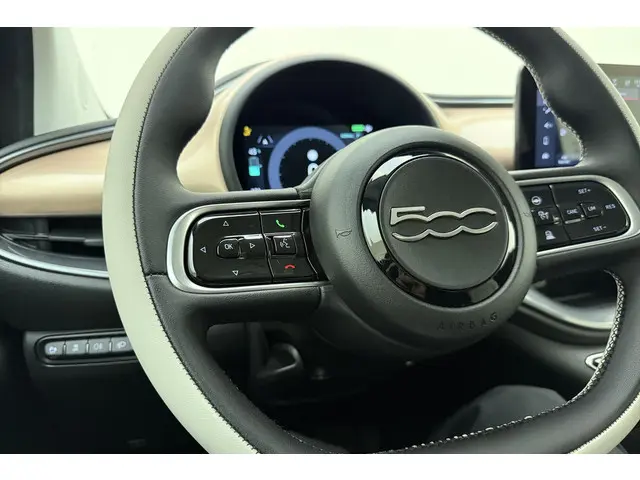 Fiat 500 3+1 La Prima 42 kWh 2026 Elektrisch 19