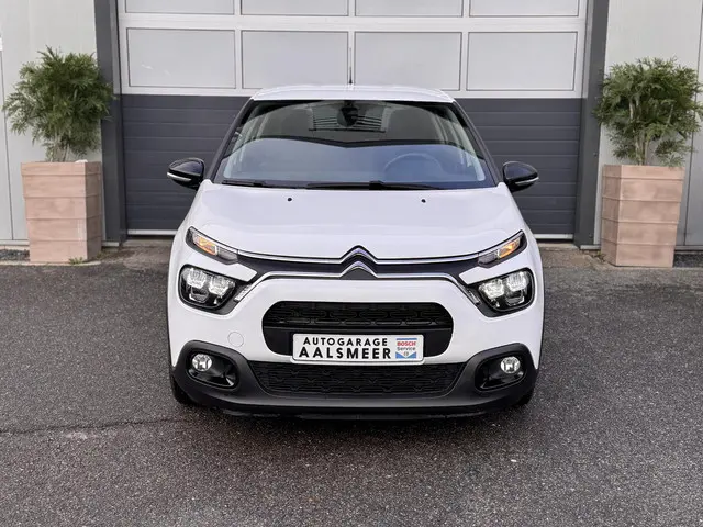 Citroën C3 1.2 PureTech C-Series 2023 Benzine 8