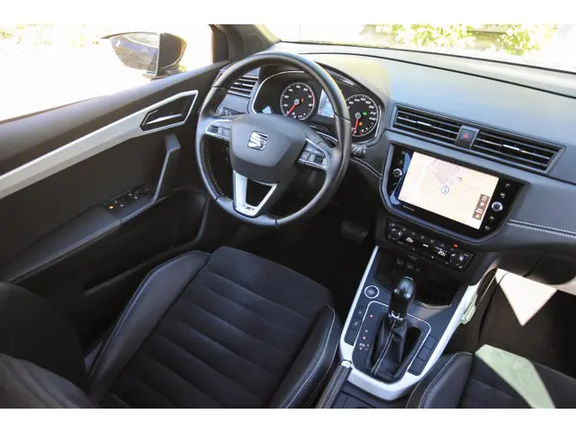 SEAT Arona 1.0 FR X Launch Edition 2018 Benzine 2
