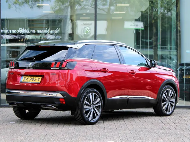Peugeot 3008 1.6 e-THP GT Line 2016 Benzine 6