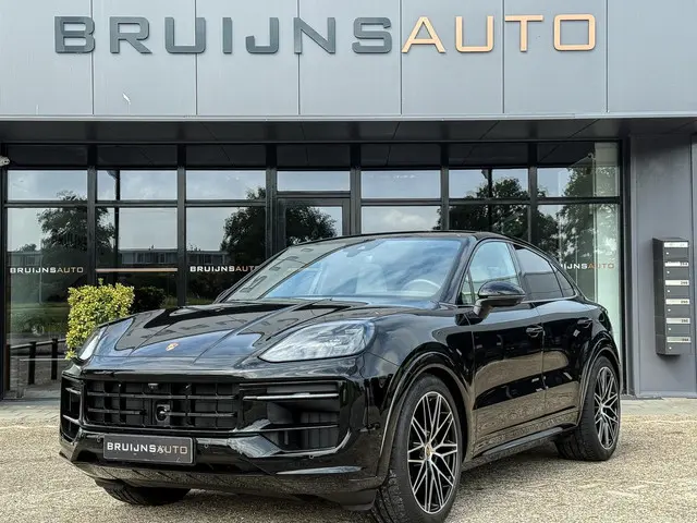 Porsche Cayenne Coupé 3.0 E-Hybrid 2025 Hybride Benzine