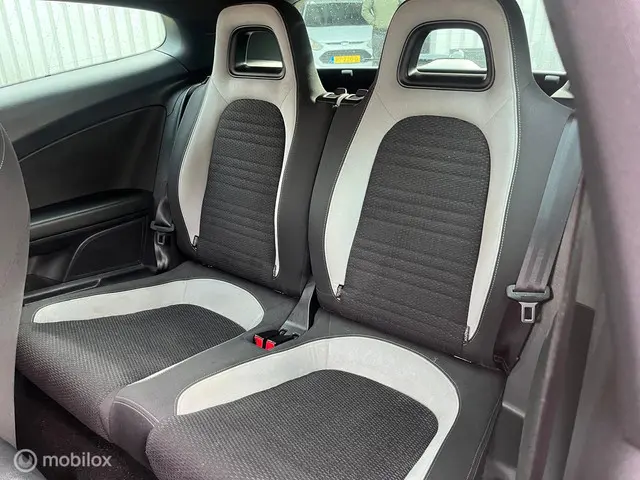 Volkswagen Scirocco 1.4 TSI R-LINE 2014 Benzine 18