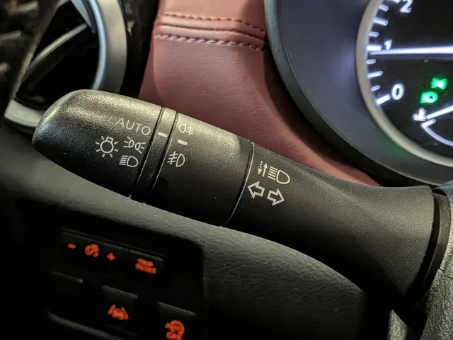 Nissan Micra 0.9 IG-T Tekna 2018 Benzine 15