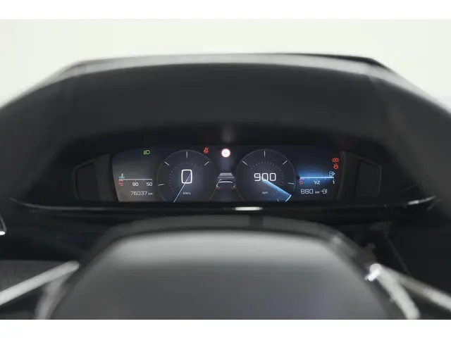 Peugeot 308 PureTech 130 Allure 2022 Benzine 37