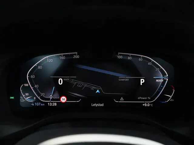 BMW iX3 High Executive 80 kWh 2023 Elektrisch 35