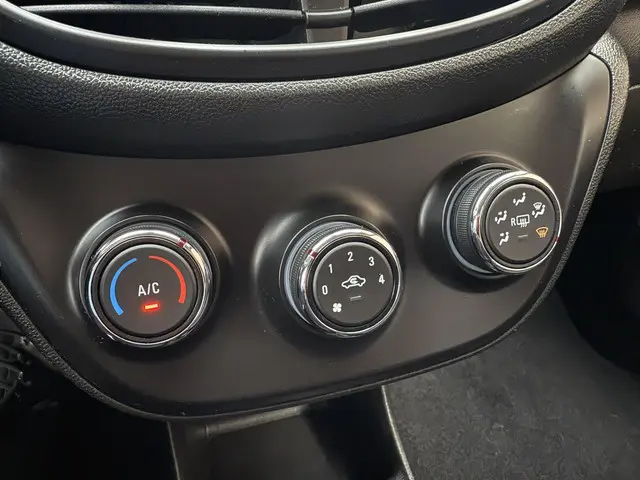 Opel KARL 1.0 ecoFLEX Edition 2017 Benzine 14