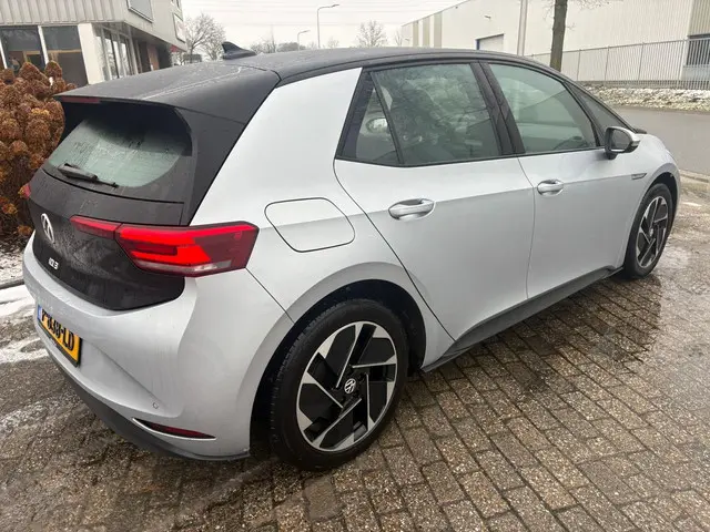 Volkswagen ID.3 Life 58 kWh 2021 Elektrisch 8
