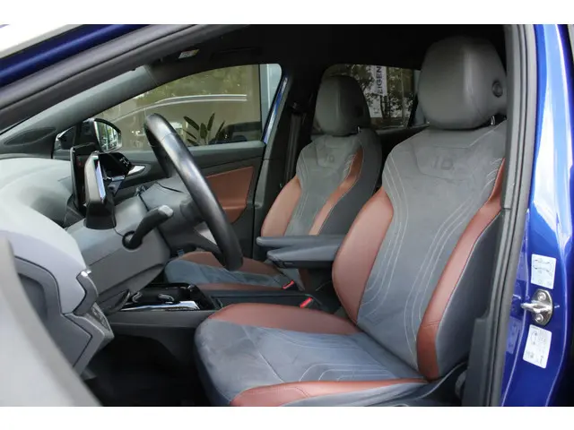Volkswagen ID.4 First 77kWh | Trekhaak 2020 Elektrisch 17