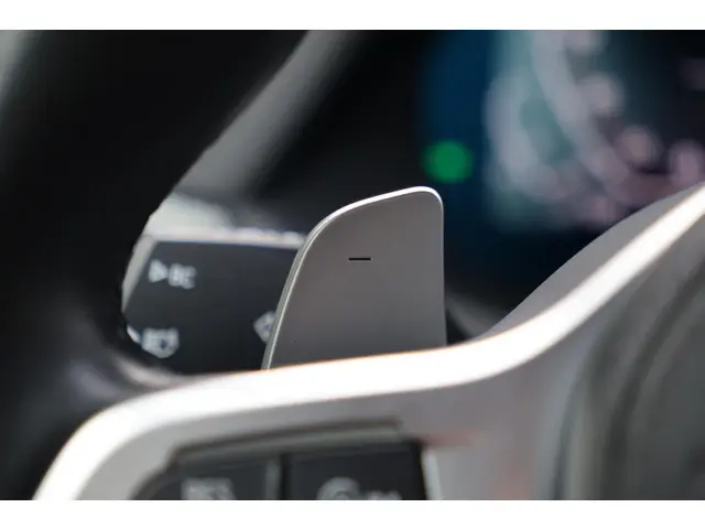 BMW X5 xDrive45e High Executive 2021 Hybride Benzine 25