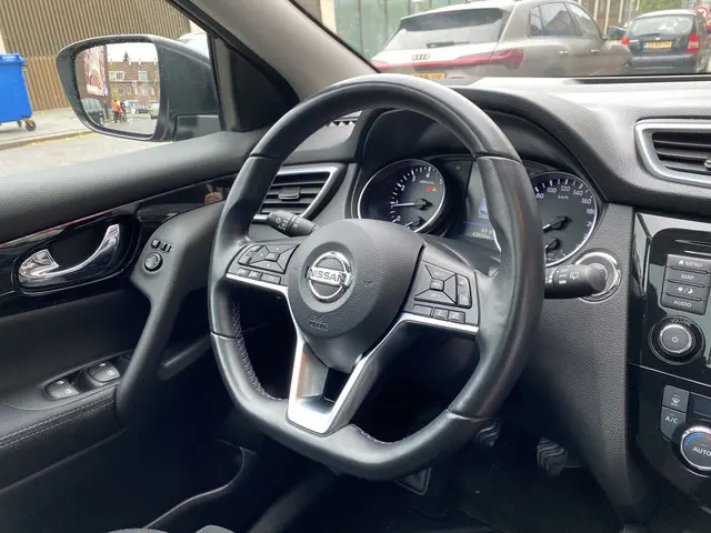 Nissan QASHQAI 1.3 DIG-T Design Edition 2021 Benzine 14