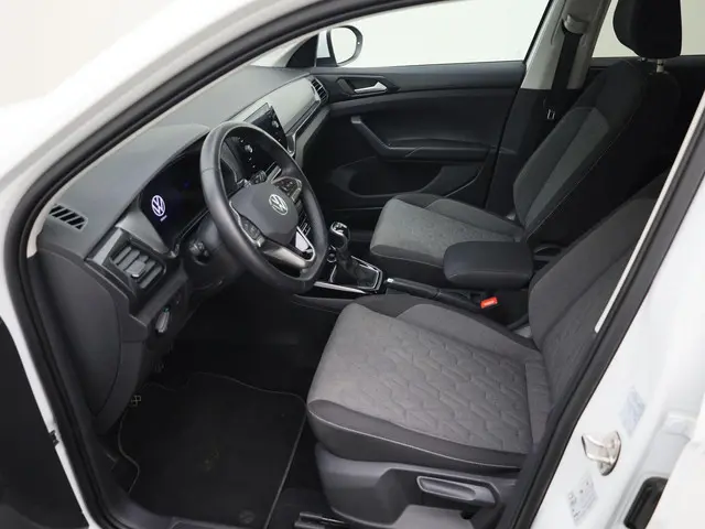 Volkswagen T-Cross 1.0TSI/95PK Life 2024 Benzine 17
