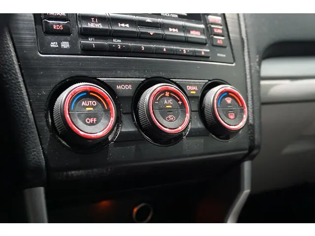 Subaru Forester 4wd 2014 Benzine 22