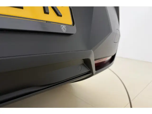 Peugeot 3008 1.2 Hybrid GT 2024 Hybride Benzine 10