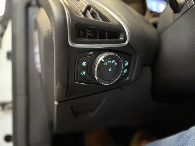 Ford Focus Wagon 2.0 EcoBoost ST-3 2013 Benzine 18