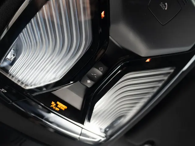 BMW 5 Serie Sedan 520i 2021 Benzine 36