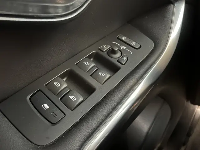 Volvo V40 T3 Polar+ Sport Automaat 2019 Benzine 28