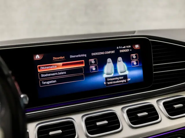 Mercedes-Benz GLE 450 4MATIC AMG Sport 2019 Benzine 27