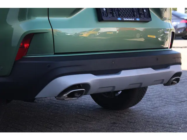 Ford Kuga 2.5 FHEV Active X 2024 Hybride Benzine 15