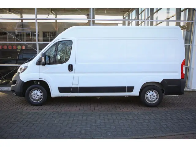 Peugeot Boxer 333 2.2 HDI L2H2 Pre 2020 Diesel 20