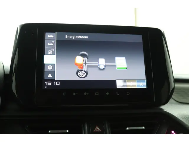 Suzuki Swift 1.2 Style Smart Hybrid 2025 Benzine 64