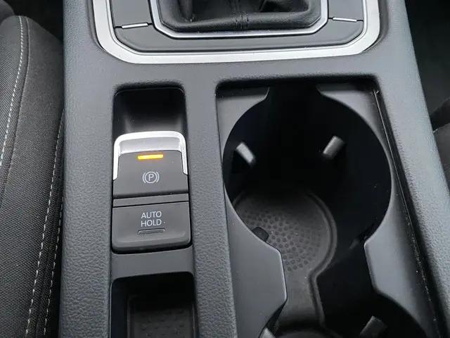 Volkswagen Passat 1.4 TSI ACT Highline 2015 Benzine 28