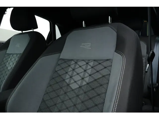 Volkswagen Polo 1.0 TSI R-Line Business 2022 Benzine 13