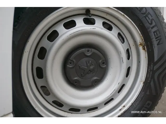 Peugeot Partner 1.5 BlueHDI Premium 2022 Diesel 9