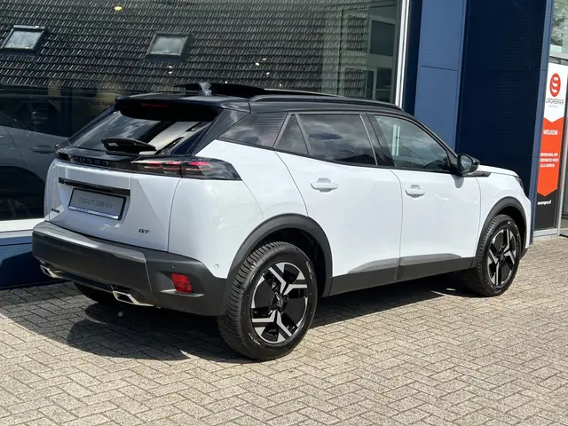 Peugeot 2008 Turbo 130PK GT 2024 Benzine 2