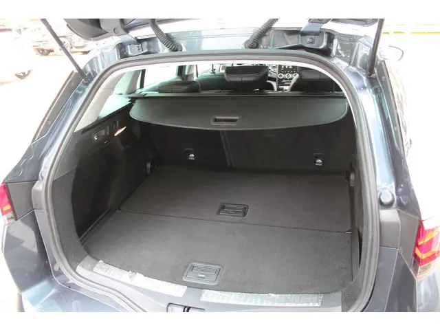 Renault Mégane Estate 1.3 TCe Intens 140 pk 2022 Benzine 29