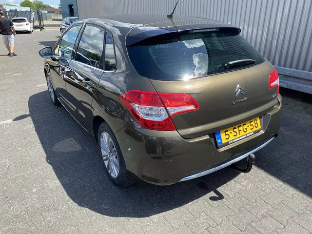 Citroën C4 1.6 VTi Ligne Business 2013 Benzine 15