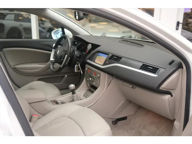Citroën C5 THP 155 Exclusive 2014 Benzine 15
