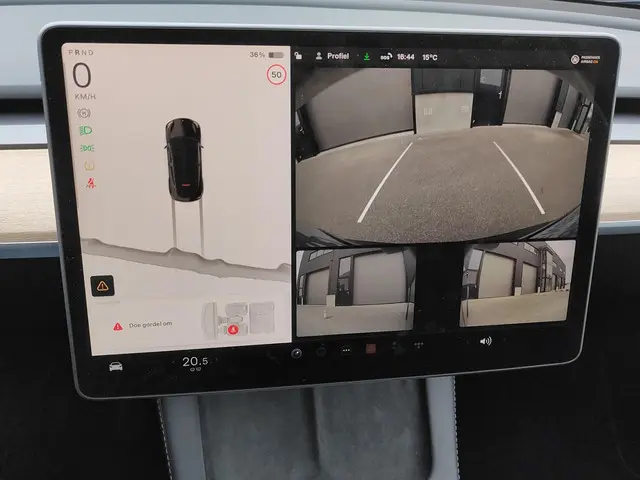 Tesla Model Y Long Range AWD 75 kWh 2023 Elektrisch 15