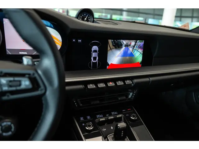 Porsche 911 992 3.0 Carrera 4S 2020 Benzine 30