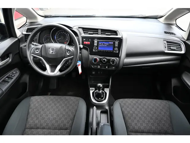 Honda Jazz 1.3 i-VTEC Trend 2017 Benzine 4