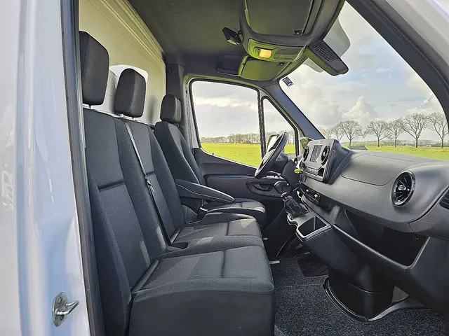 Mercedes-Benz Sprinter 315 2022 Diesel 7