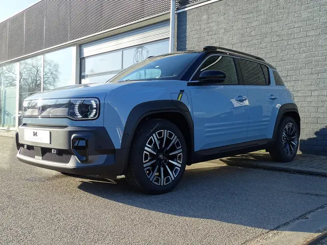 Renault 4 comfort range iconic 52 kWh 2026 Elektrisch 16